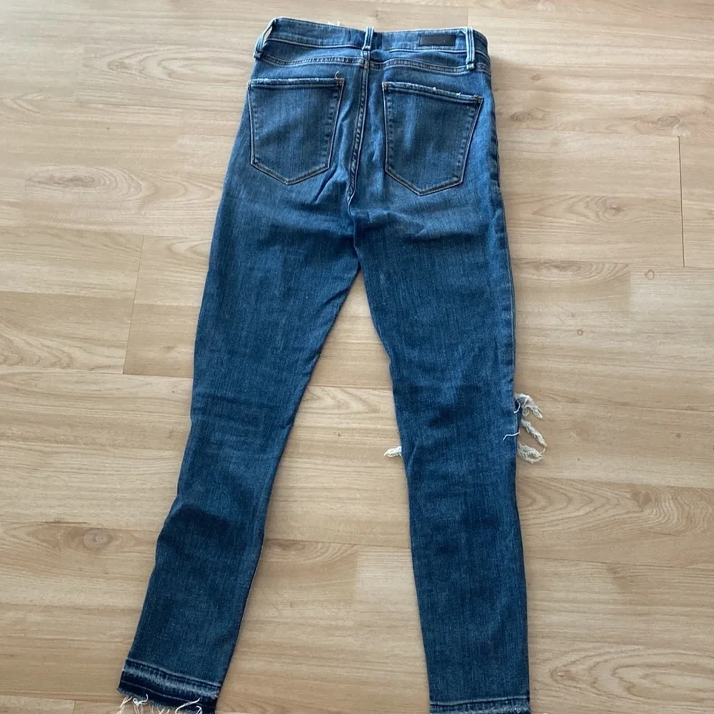 Abercrombie Simone high rise ankle jeans with rips size 25 - Picture 3 of 4